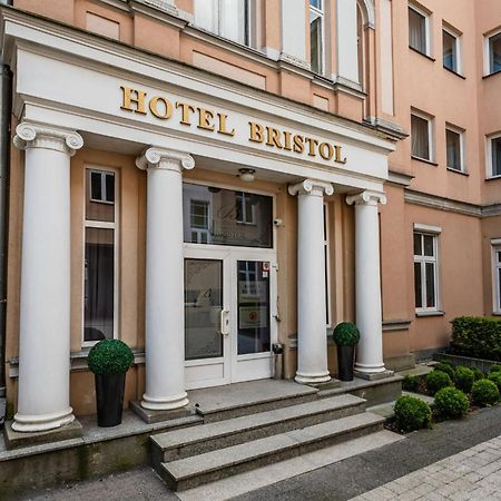 Hotel Bristol Kielce Exterior photo